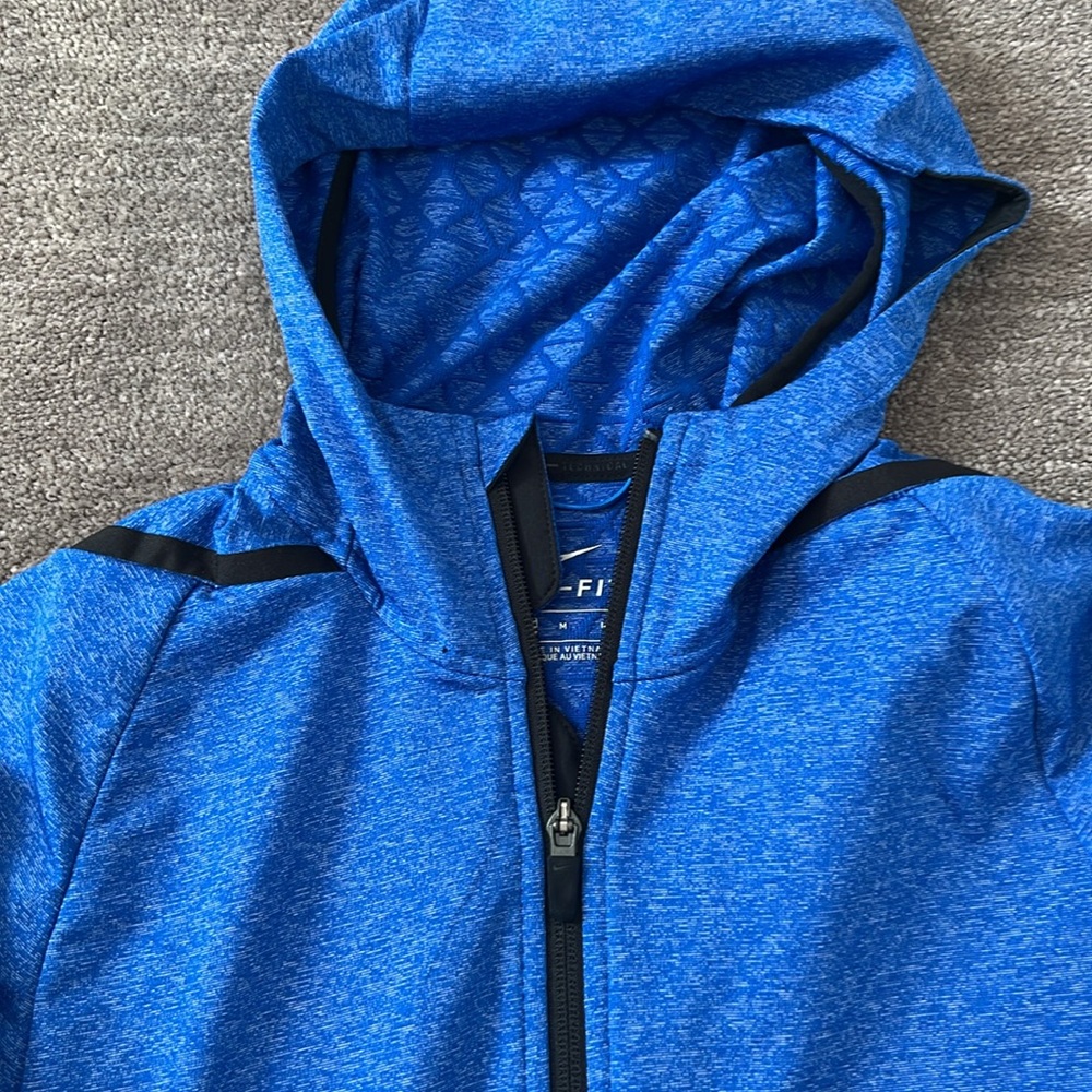 Nike Lightweight Technical Performance Jacket - image 2